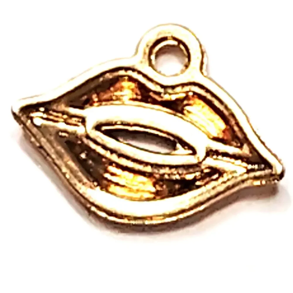 Red Lip Charm Enamel Gold‑Tone Border 5/8